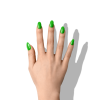 Зеленый лак для ногтей